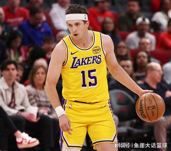 湖人险胜火箭暴露篮板短板 东契奇失误成关键转