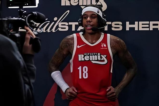 贾文特·库克24分难救主 南湾湖人逆转撕裂城混音